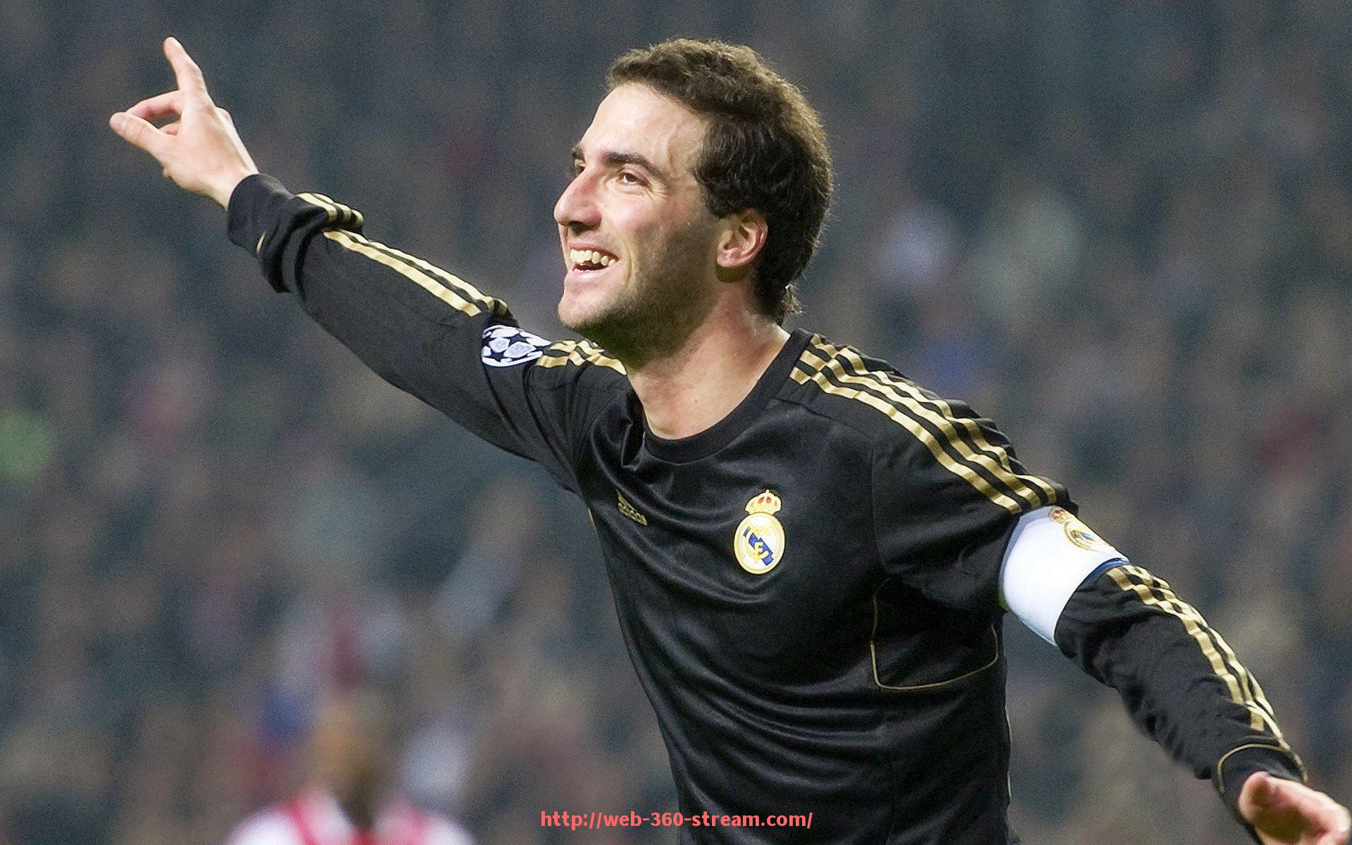 360直播-世俱杯赛场上场均出场时间最长的球员数据统计与表现回顾